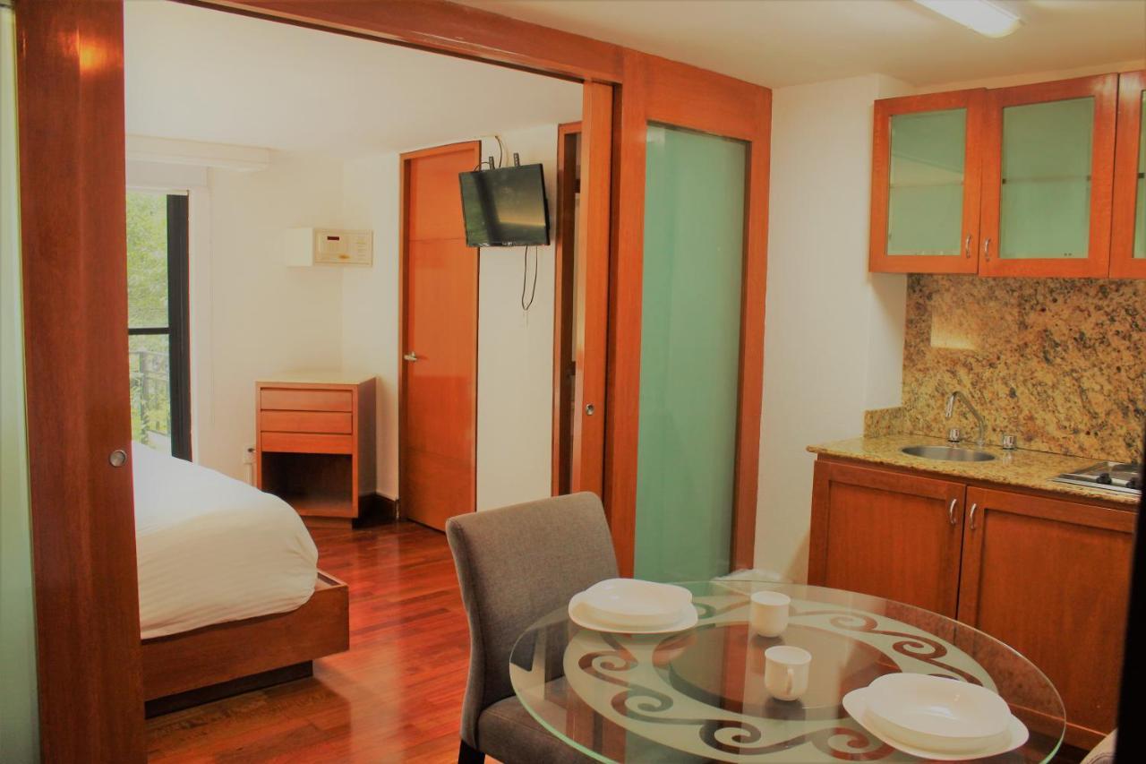Condesa Suites Kota Meksiko Bagian luar foto