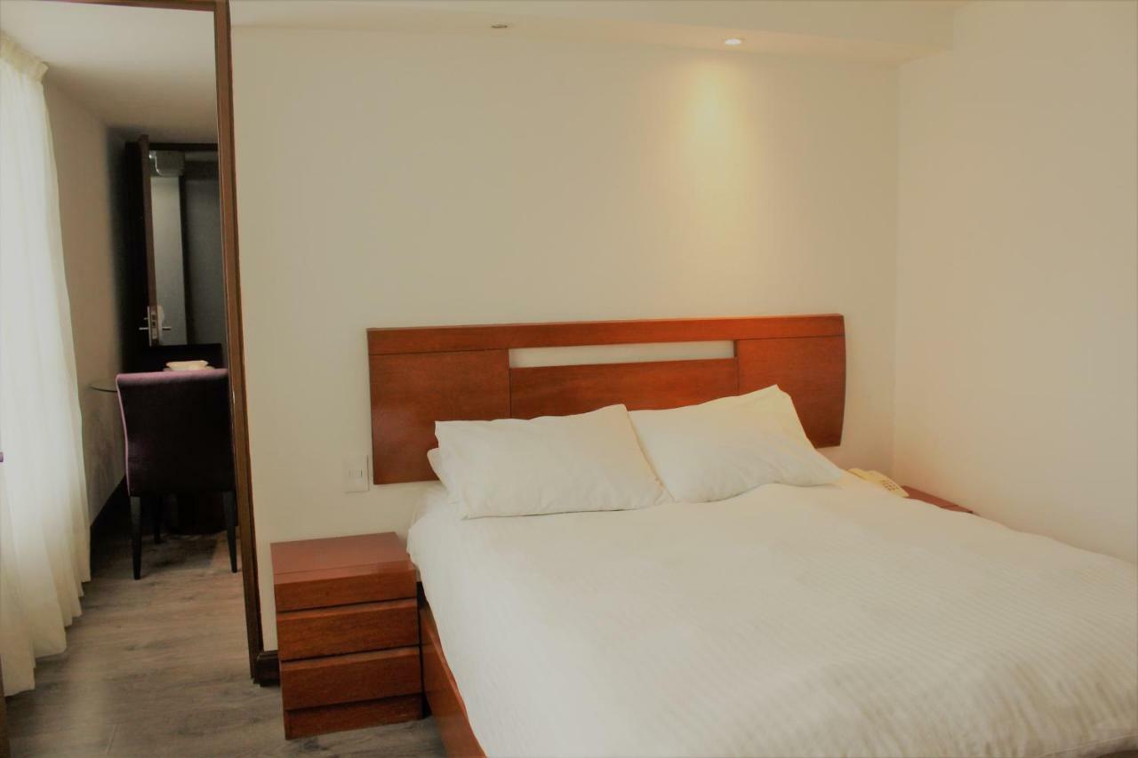 Condesa Suites Kota Meksiko Bagian luar foto