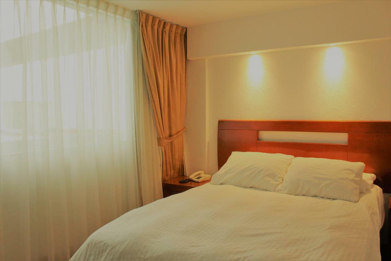 Condesa Suites Kota Meksiko Bagian luar foto