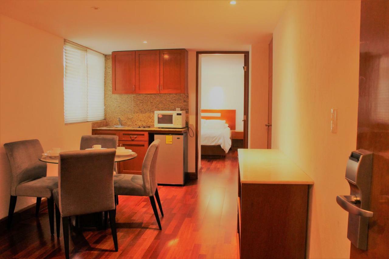 Condesa Suites Kota Meksiko Bagian luar foto